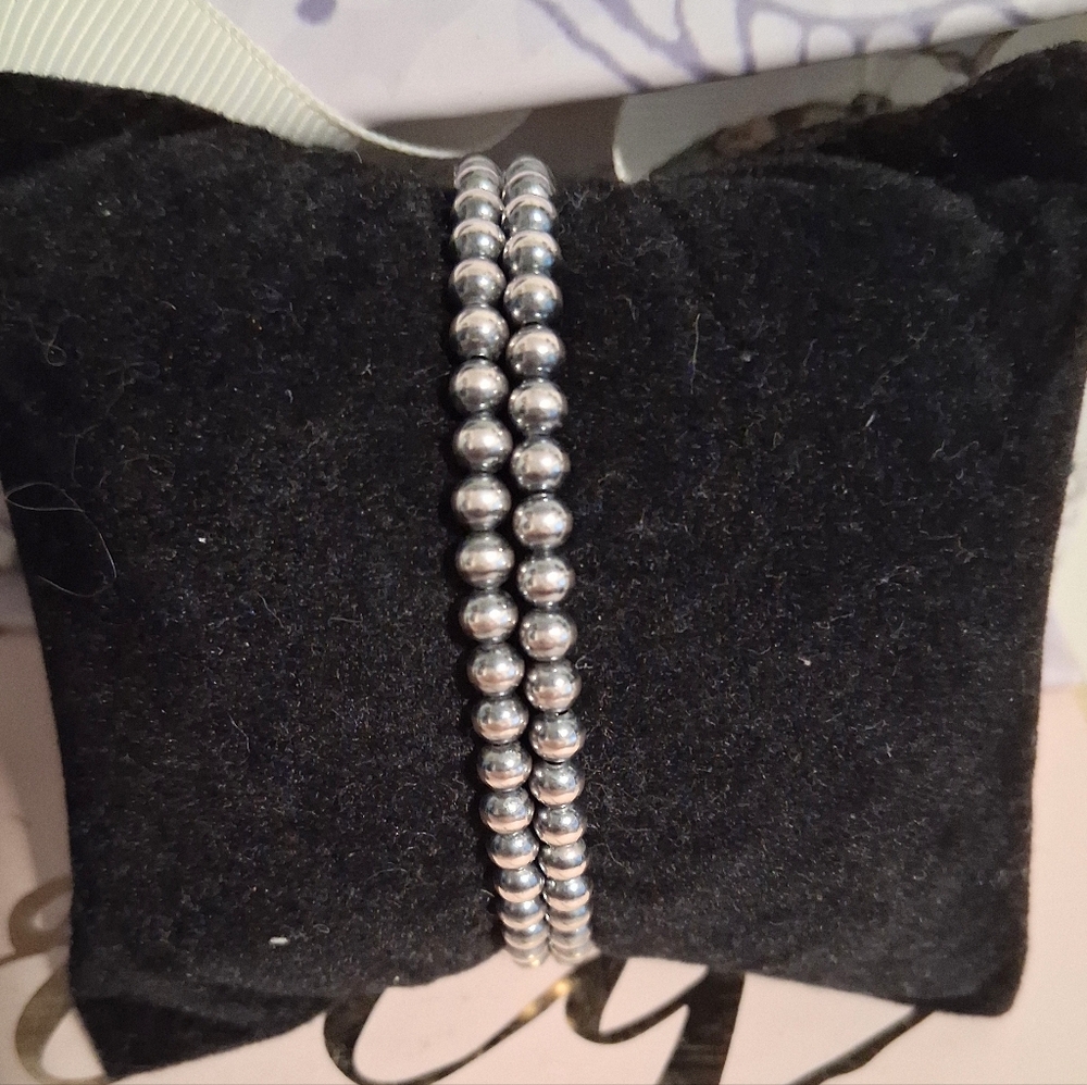 Elegant Silver Beaded Bracelet